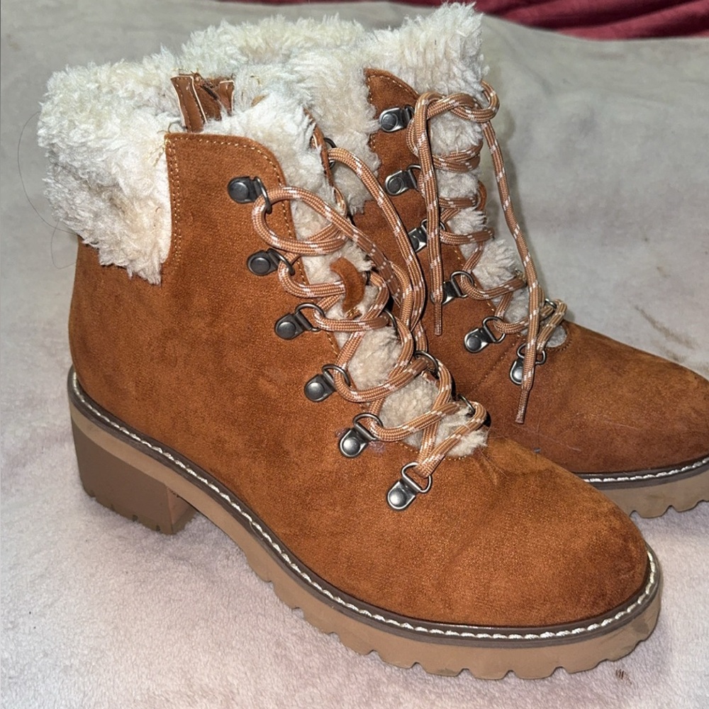 Women's Tan Suede Ankle Boots